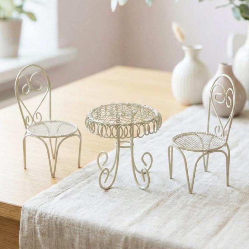 Bistro Table Set - 1/3 قطع ديكورات حديقة بيت الدمى،