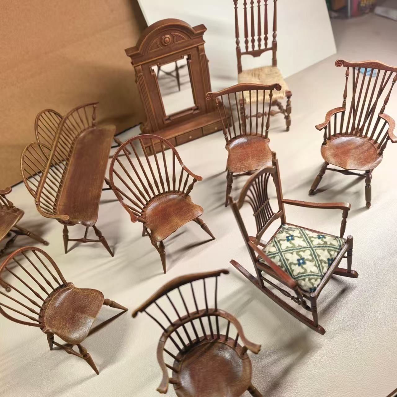 مجموعة كراسي وندسور عتيقة بمقي - مراجعة Outdoor Furniture Resin وسعره