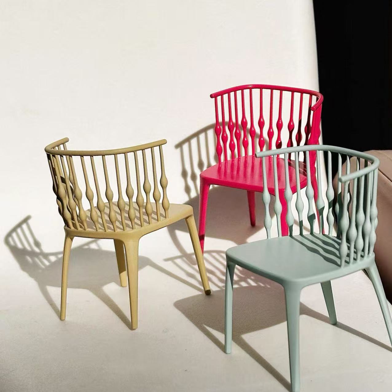 مجموعة كراسي وندسور عتيقة بمقي - مراجعة Outdoor Furniture Resin وسعره