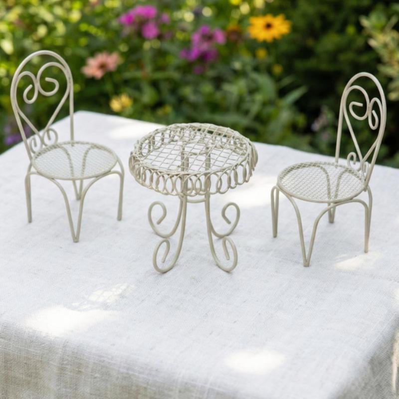 1/3 قطع ديكورات حديقة بيت الدم - مراجعة Bistro Table Set وسعره
